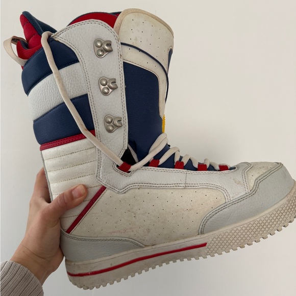 Burton Men’s 11 2009 Flex Poacher Snowboarding Boots Red White Blue - Picture 5 of 10